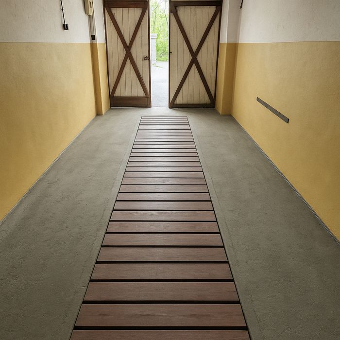 Garaż do wynajęcia kanał, prąd 4,3 kW + ubezpieczenie ul. Andersa