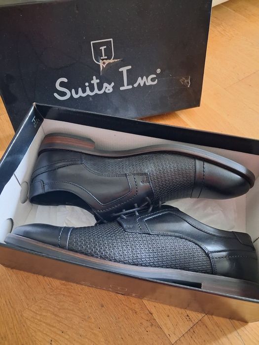 Sapatos Homem Suits Inc