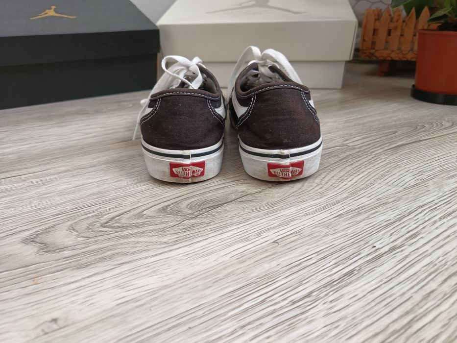Buty trampki Vans męsko damskie rozmiar 40 stan bardzo dobry