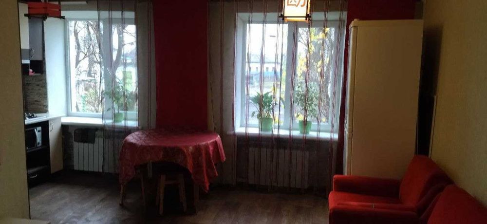 2 кім квартира- студіія в Ізюмі