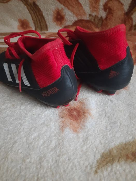 Buty sportowe,korki "firmy adidas