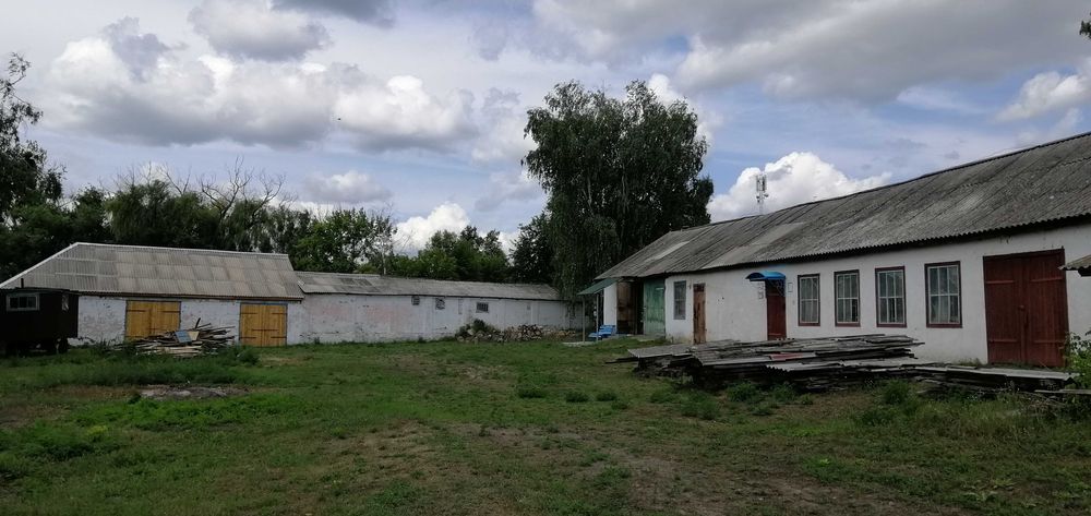 ПРОДАЖ/ОРЕНДА!  Складські та виробничі  приміщення 1079 м2 + територія