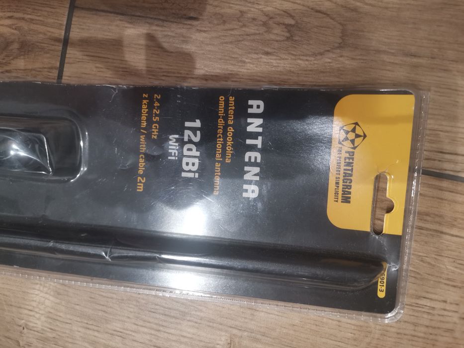 Antena WiFi Pentagram 12dBi 2.4-2.5GHz dookólna ze zginanym ramieniem