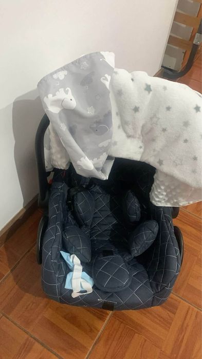 Carinho de bebe novo