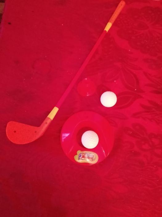 Quer jogar Golfinho?Taco/2bolas/Buraco-9E-Bolinha a Branca 2E Desde 2E