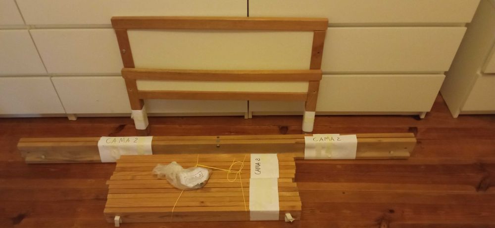 Cama IKEA Sniglar + colchão IKEA Underlig