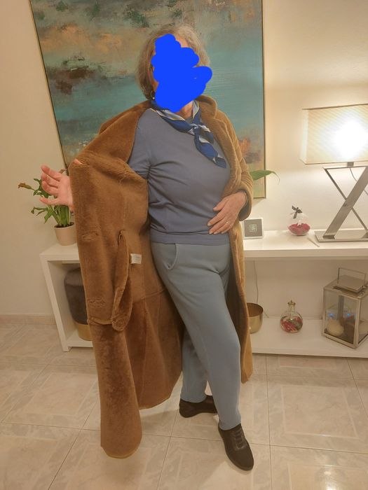 Casaco  pele  cordeiro verdadeiro ( 42 )