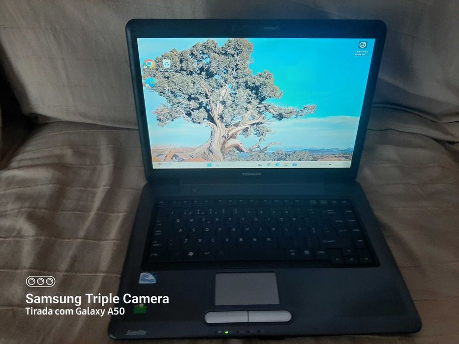 Toshiba Satellite A300-276 com Windows 1164737827214338121