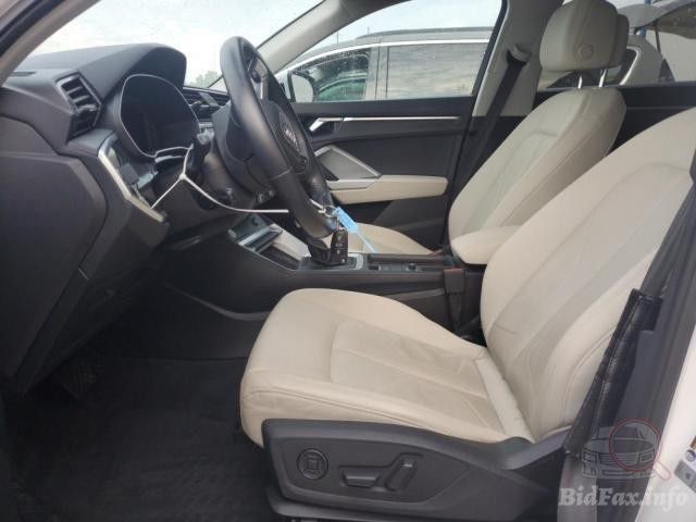 Розборка audi Q3 83A шрот розбор бампер фари двері диски салон 2.0tfsi