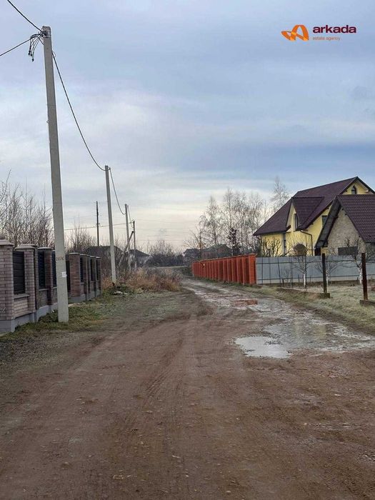 Продається земельна ділянка в Богородчанах 9.2 сот. під будівництва