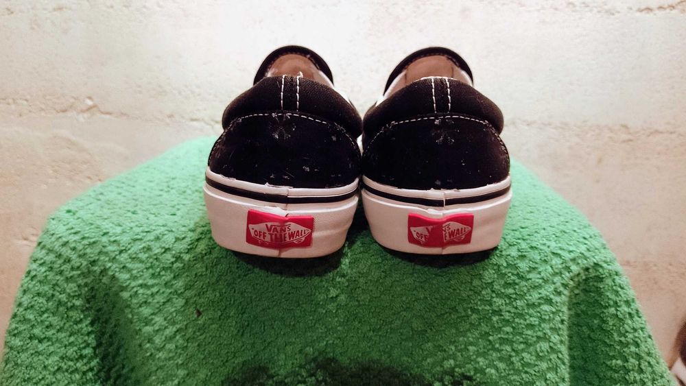 Trampki VANS CLASSIC SLIP-ON r.37,5 stan bardzo dobry