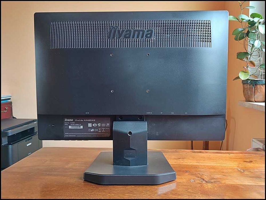 Monitor 24" IIyama ProLite X2485WS 1920x1200 (WUXGA) Okazja -70%