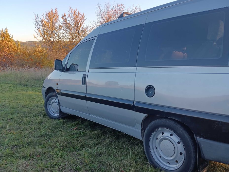 Пежо експерт 2000