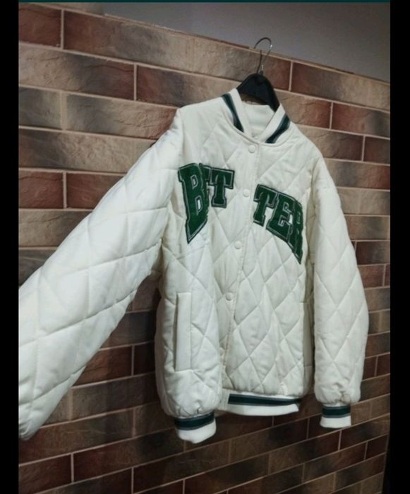 Куртка-бомбер жіноча