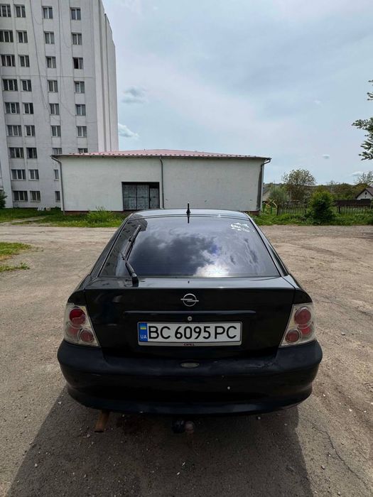 Продам машину Opel Vectra -B