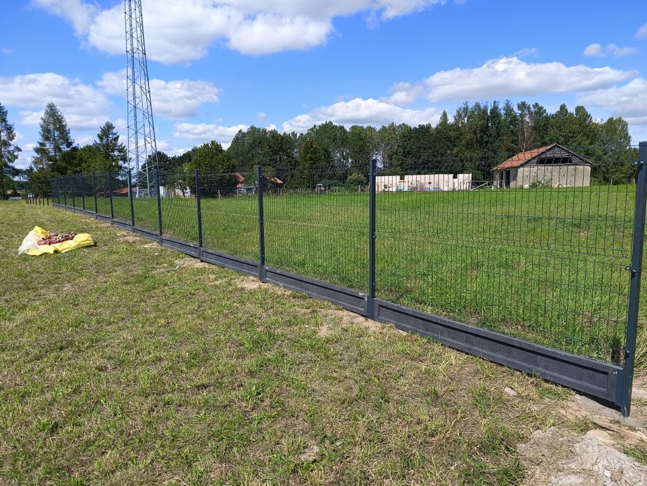 Ogrodzenie panelowe 153cm z podmurówką- Szczytno