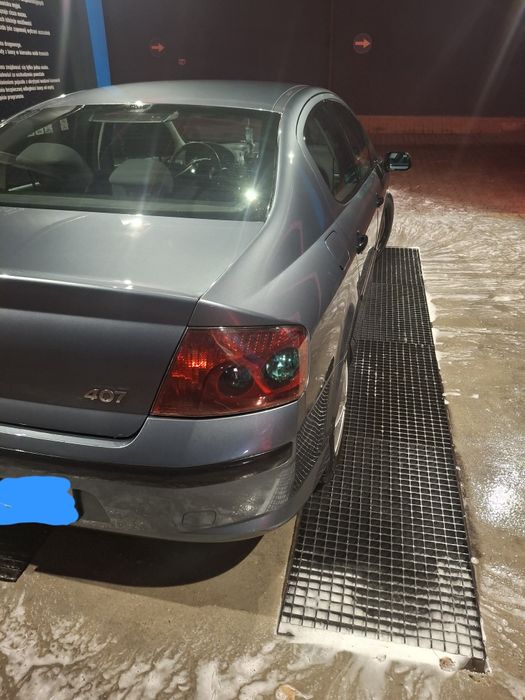 Peugeot 407      1.8b   2006r