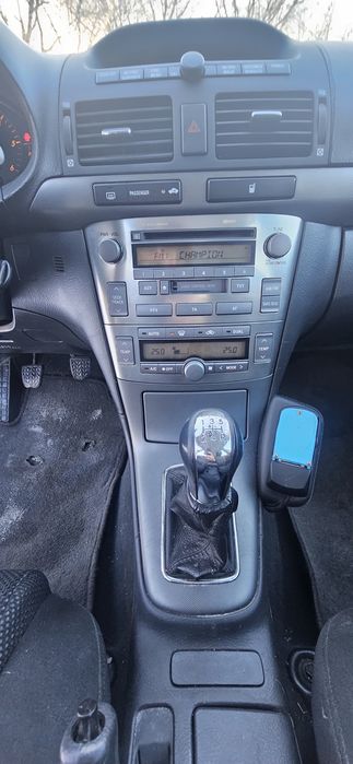 Toyota Avensis 2006 рік 2.0 дизель для військових