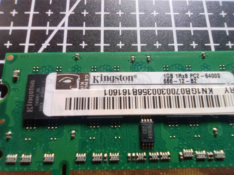 DDR2 Kingston 1Gb PC2-6400S, DDR3 Kingston 1Gb KVR1333D3N9/1Gb