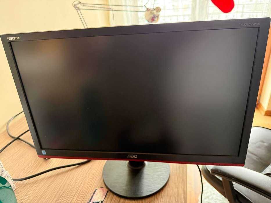 Komputer stacjonarny i5-7500, GTX 1660 SUPER, 16GB RAM z monitorem 22' SUPER SPRZĘT