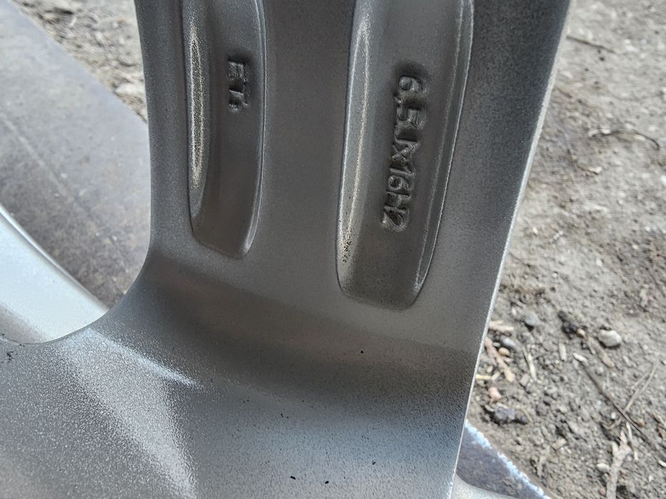 Felgi Aluminiowe Toyota Auris-Awensis-R16 5x114.3 ET39-6.5J + Czujniki