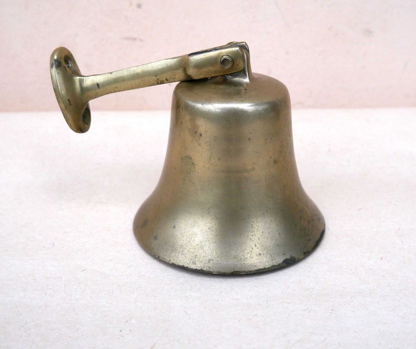 Колокол бронзовый.