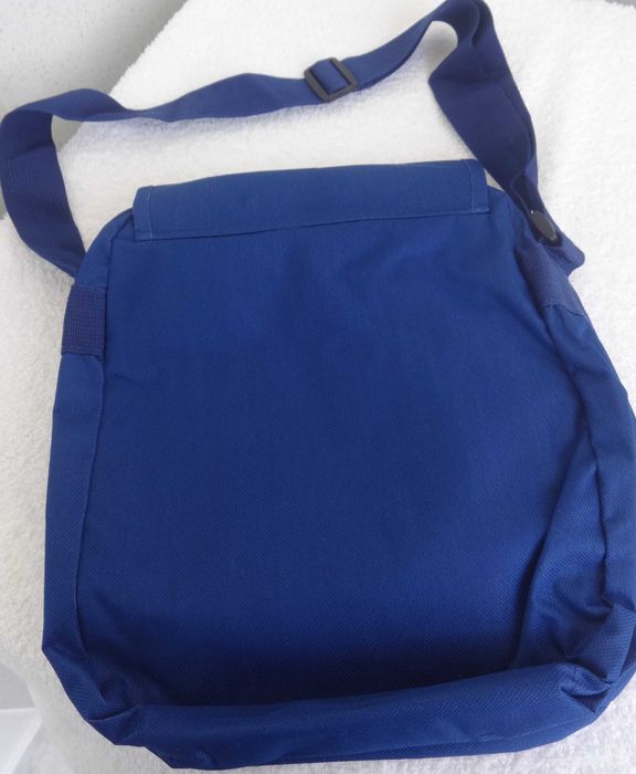 Mala de Tiracolo Azul