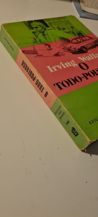 O todo poderoso de Irving Wallace