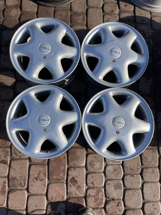 FELGI ALUMINIOWE Opel 5,5" x 15" x 4x100 x 56,6 x ET 46