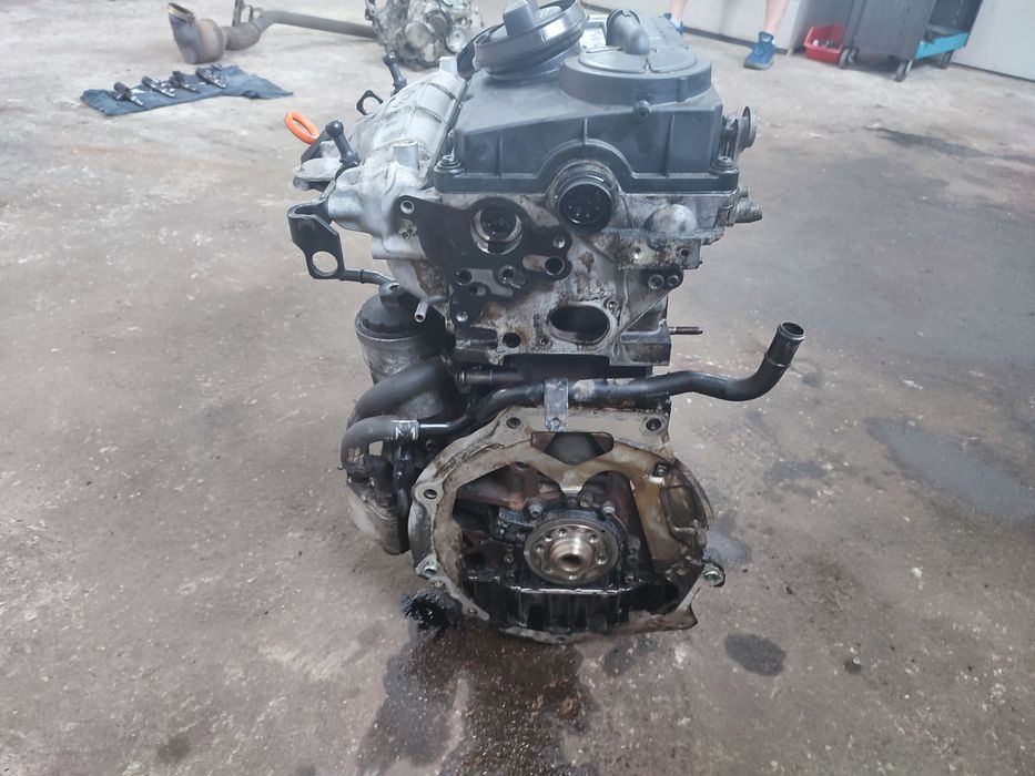Silnik 2.0 tdi 16 v BKD Skoda Seat Audi Vw  Leon Golf Touran a4 a6