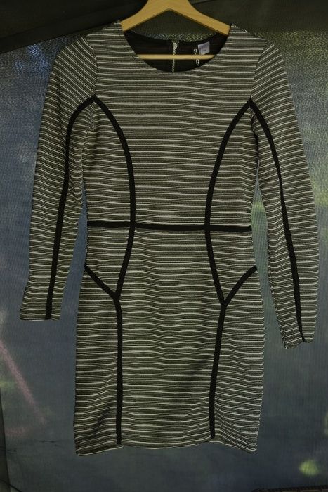 Sukienka czarno-biała H&M r.S 36
