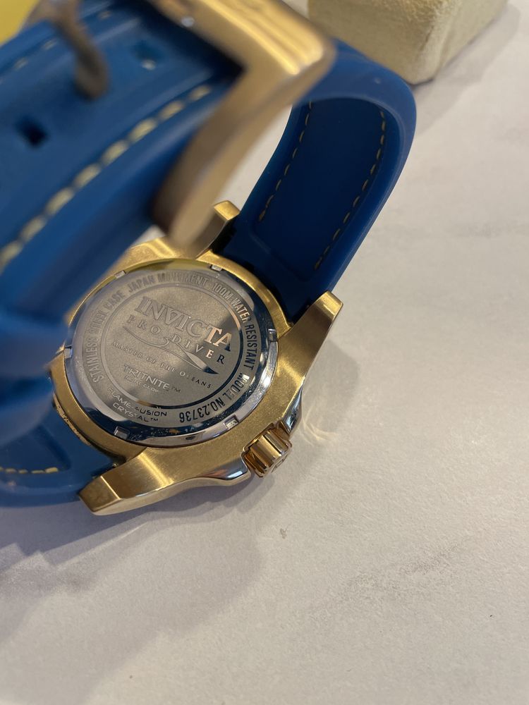 Invicta 23736 deals