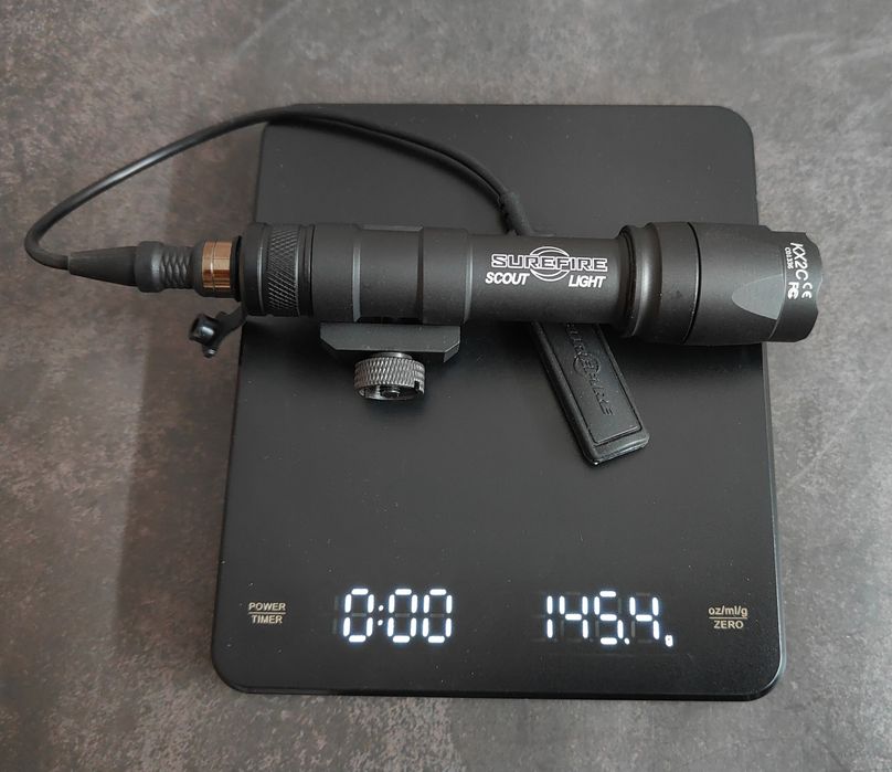 Surefire M600C тактичний ліхтар для зброї з виносною кнопкою