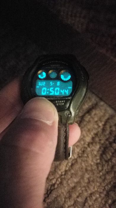 Годинник, часы, Casio illuminator Scout, Q&Q, оригинал, олдовые