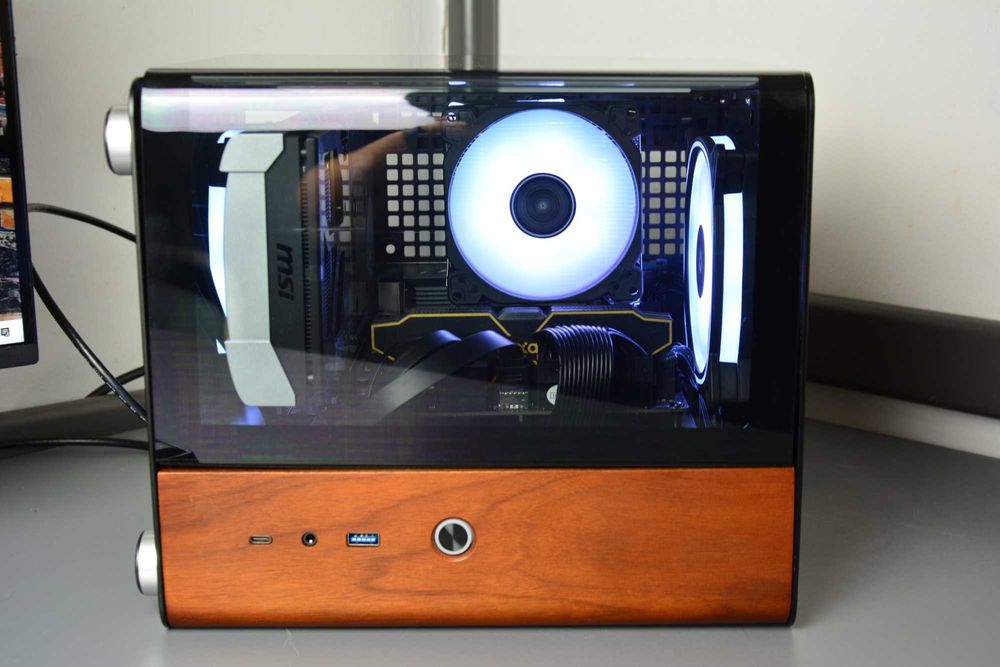 AM5 Ryzen 7 ddr5 32gb Komputer sff itx RTX 4060 Asus Win11