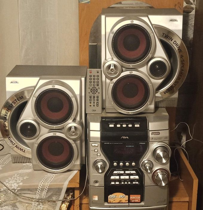 Музыкальный центр Aiwa jax N5