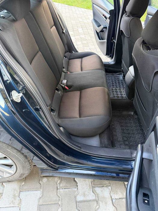 авто Mazda 3 2020  седан USA ціла