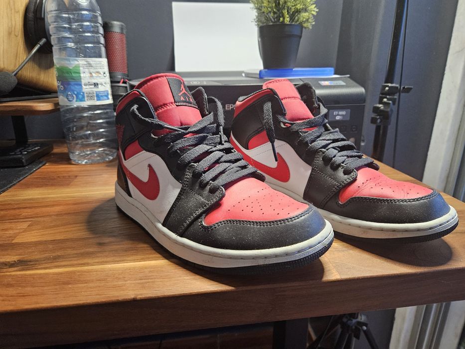 Nike air Jordan mid  Vermelho ORIGINAIS