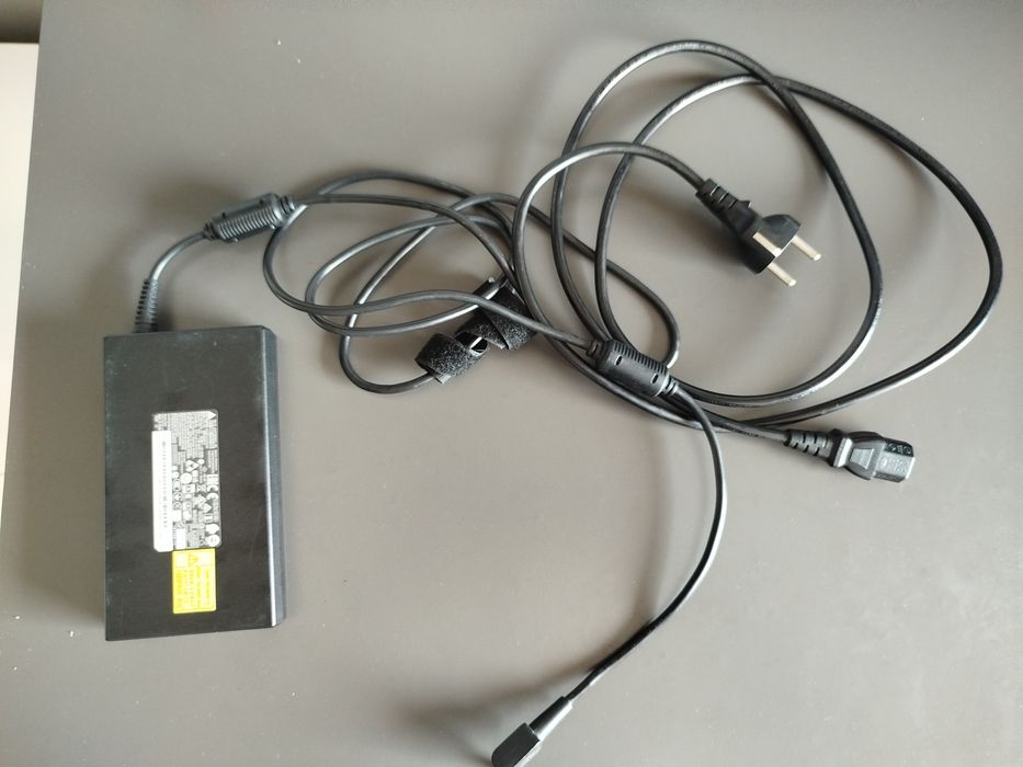 Laptop Acer Predator Helios 300 PH315-53-79LY