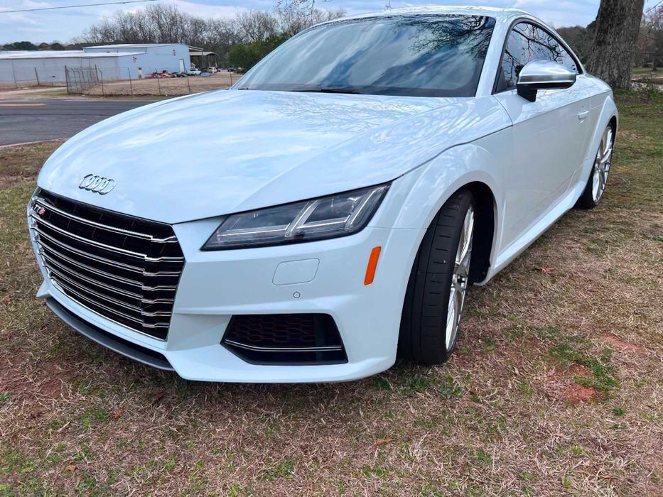 Audi TT quattro      2018
