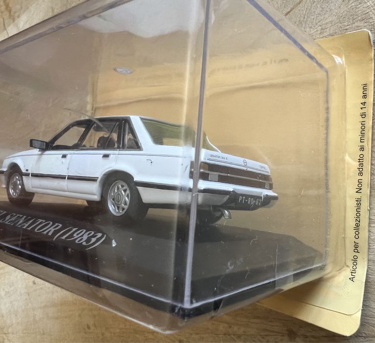 Opel Senator 1:43