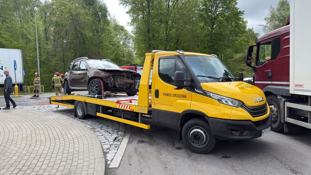 Tanie Holowanie Pomoc Drogowa Laweta 24H Transport Aut Słupsk 6Osobowa