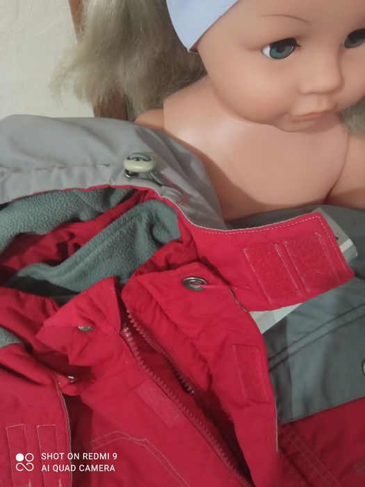 Куртка демисезонная 146 два в одном.