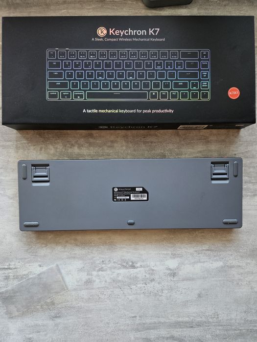 Клавіатура Keychron K7