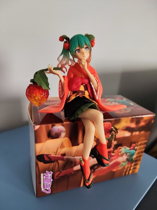 Hatsune Miku - figurka.