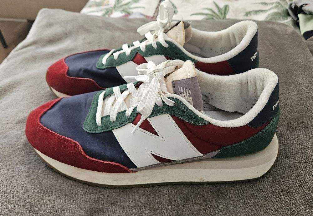 Sapatilhas New Balance 237 (45)