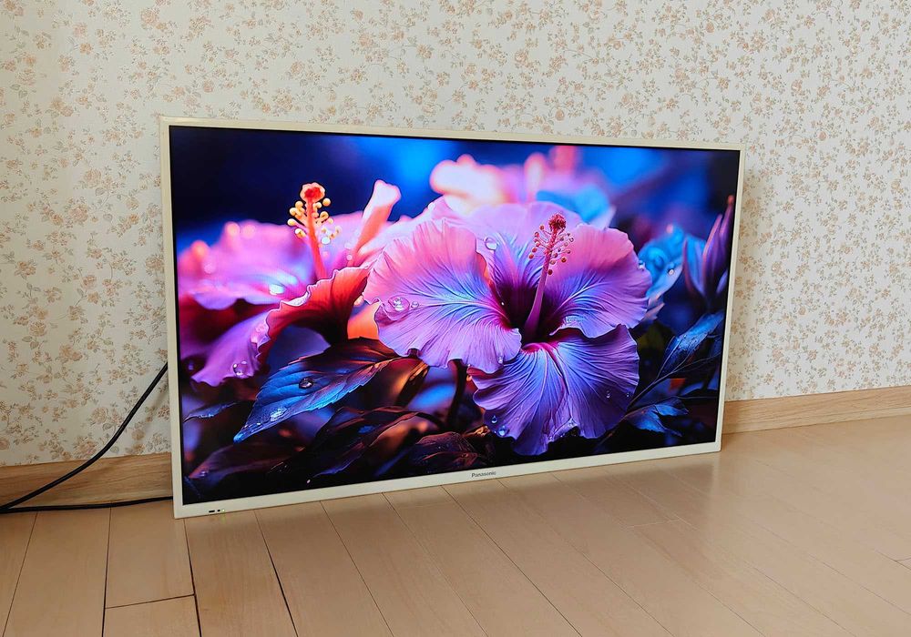 Телевізор Panasonic 39" LED IPS Full HD / DVB-T2 / HDMI / Wi-Fi / LAN