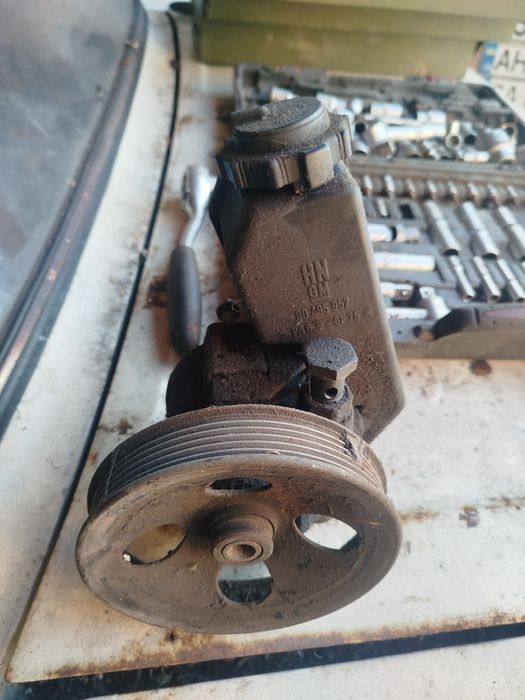 Гідропідсилювач рейка опель вектра б ваз в нормальному стані