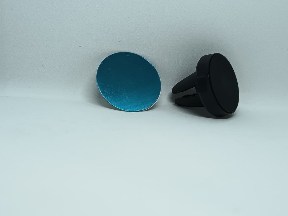 Suporte magnético para telemóvel