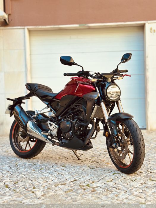 Honda CB300R de 2021 - NOVA!